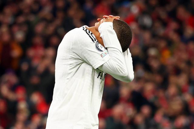 v体育app-【早报】巴萨主场输球，搞砸125周年庆典！