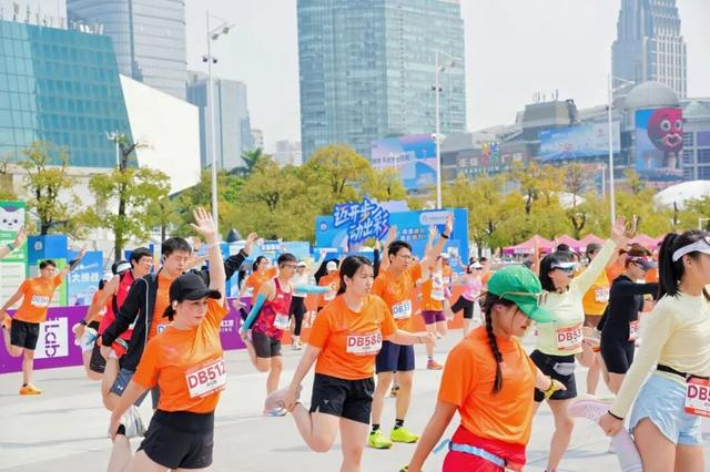 v体育app下载-春日奔赴,燃动全城!2026广州10000米竞速跑与公益体彩共绘温暖底色|中国体育彩票|健身打卡|广州市|广东省|彩票_新浪体育_新浪新闻