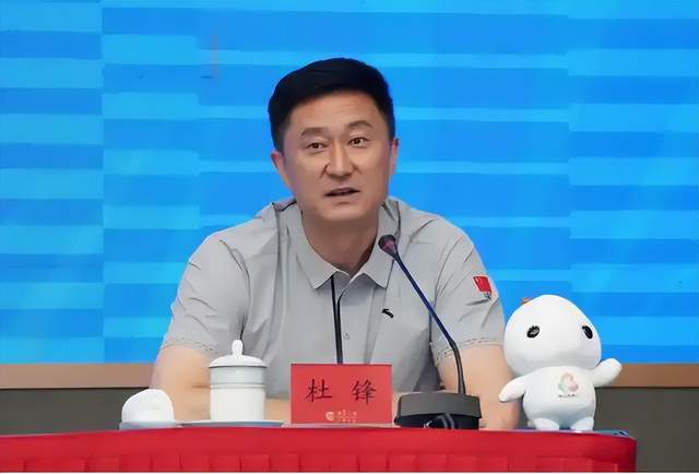 v体育网页版-不再执教广东男篮?杜锋发声,正式任命,新职务曝光,朱芳雨祝福
